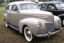 Mercury V8 Sedan