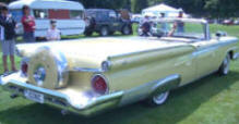 Ford Galaxie Sunliner Convertible